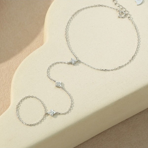VILZSTUDIOS silver four-petal flower hand chain bracelet