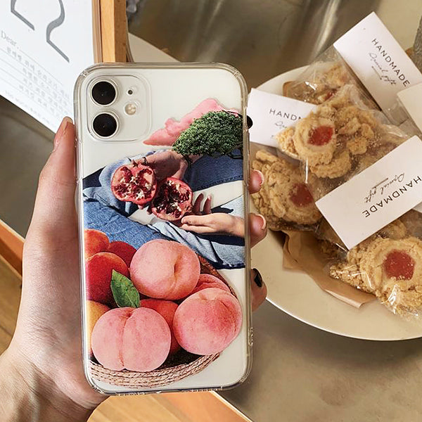 VILZSTUDIOS Stylish iPhone case with fruity design