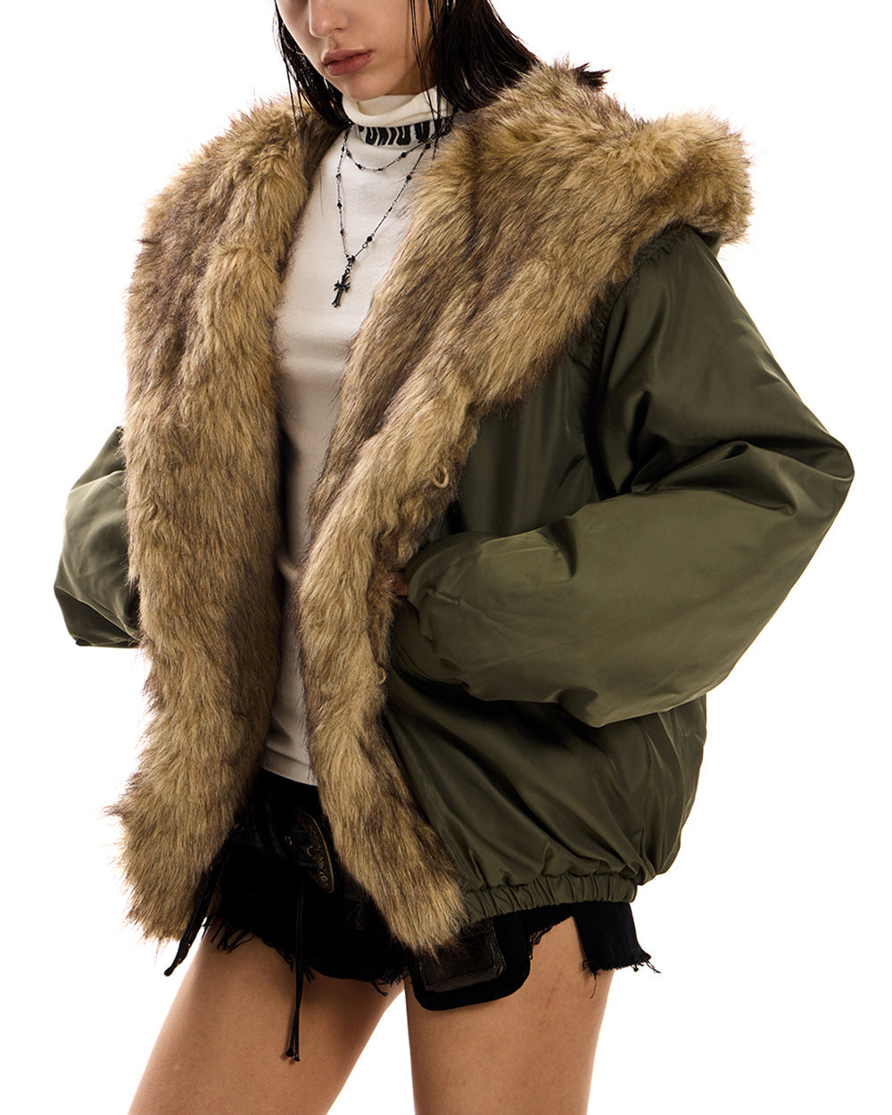 VILZSTUDIOS Fur-trimmed winter jacket for stylish cold-weather wear