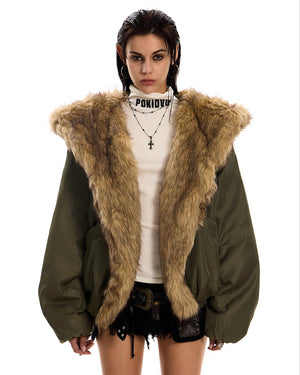 VILZSTUDIOS Fur-trimmed winter jacket for stylish cold-weather wear