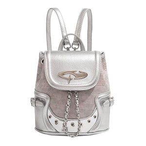 VILZSTUDIOS Stylish mini backpack with chain details and flap closure