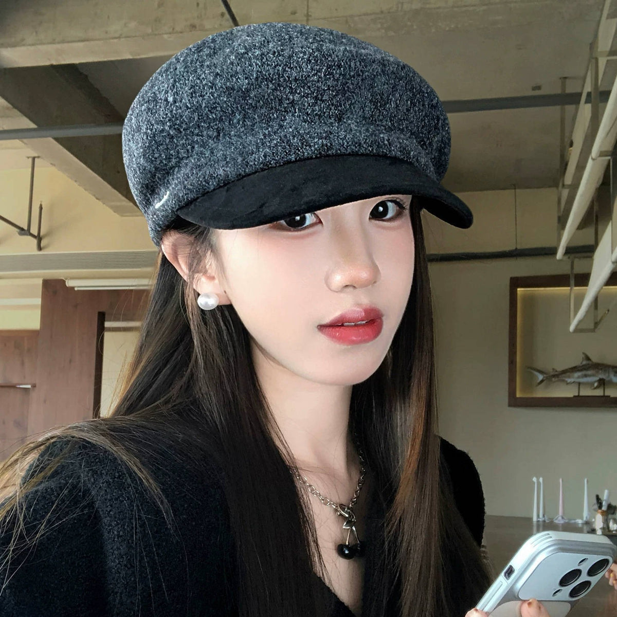 VILZSTUDIOS fuzzy grey newsboy cap