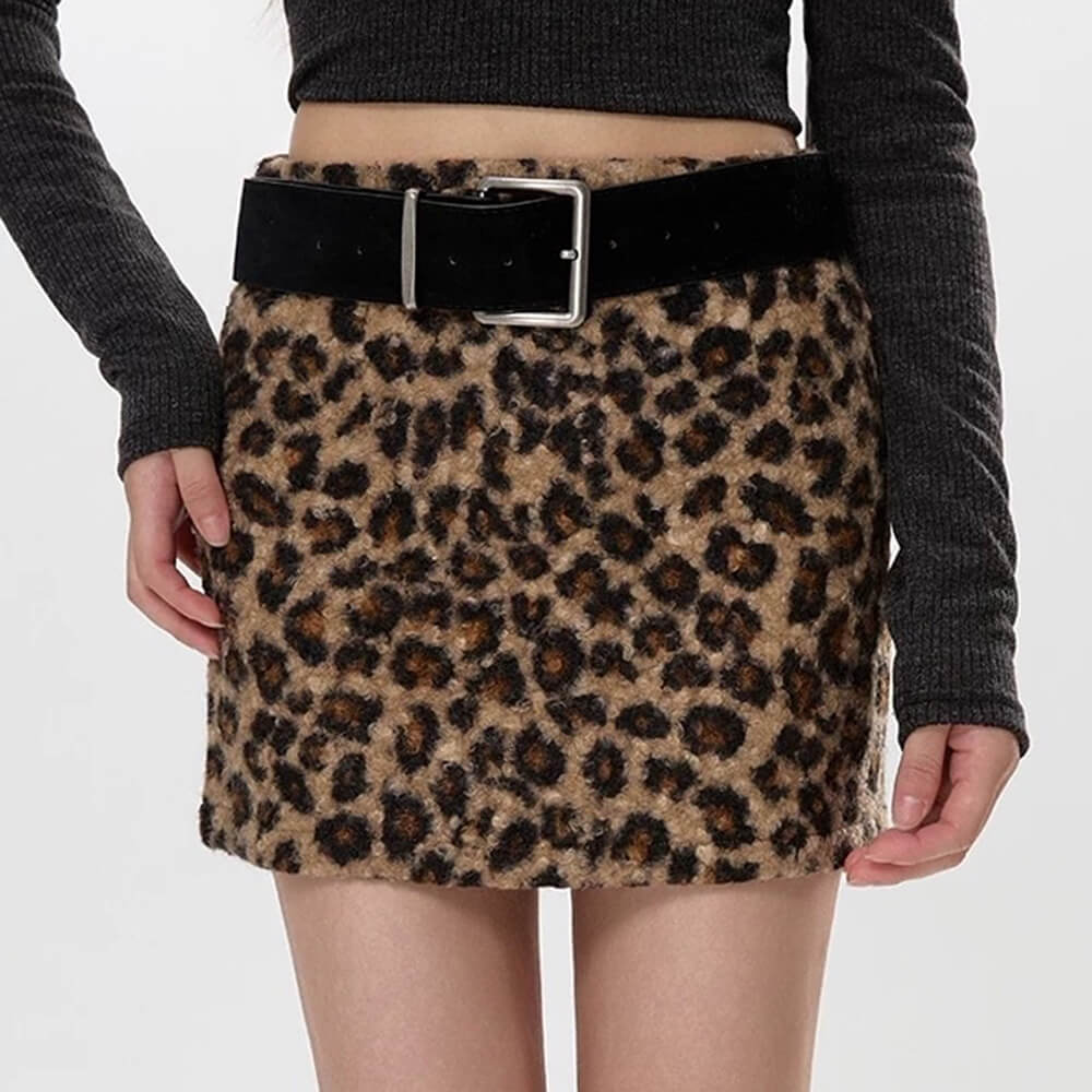 VILZSTUDIOS Fuzzy leopard mini skirt