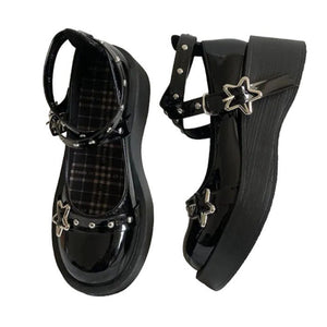 VILZSTUDIOS Buckle platform sandals for stylish summer wear