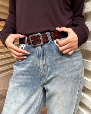 VILZSTUDIOS Vegan leather trendy belt for fashion enthusiasts