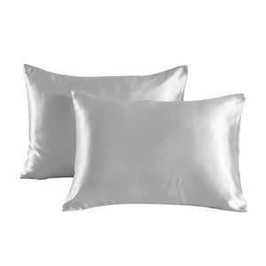 VILZSTUDIOS solid-color satin pillowcase with glossy finish and clean stitched edges