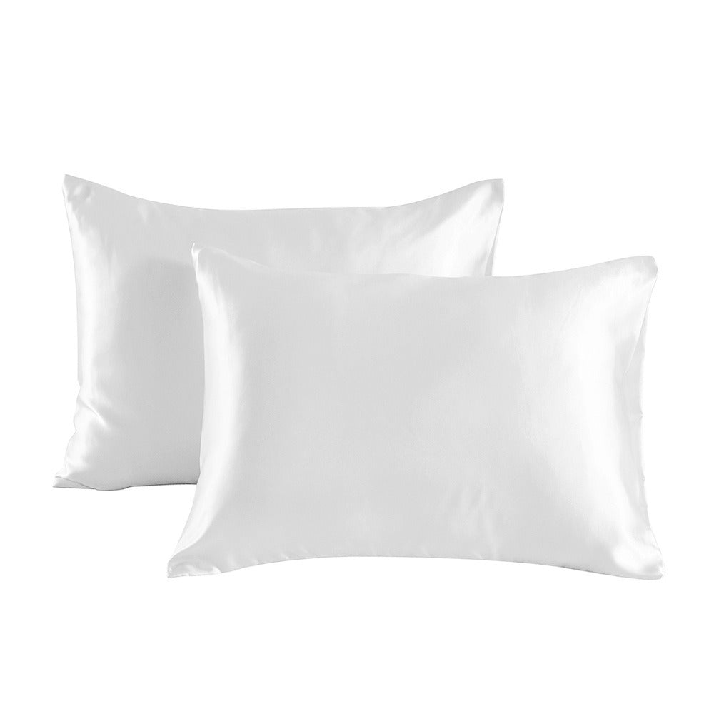 VILZSTUDIOS solid-color satin pillowcase with glossy finish and clean stitched edges