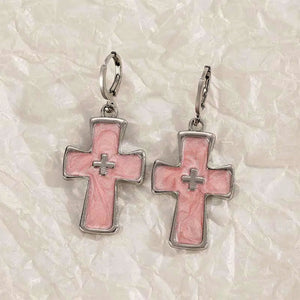 VILZSTUDIOS Stylish earrings with a gothic cross design