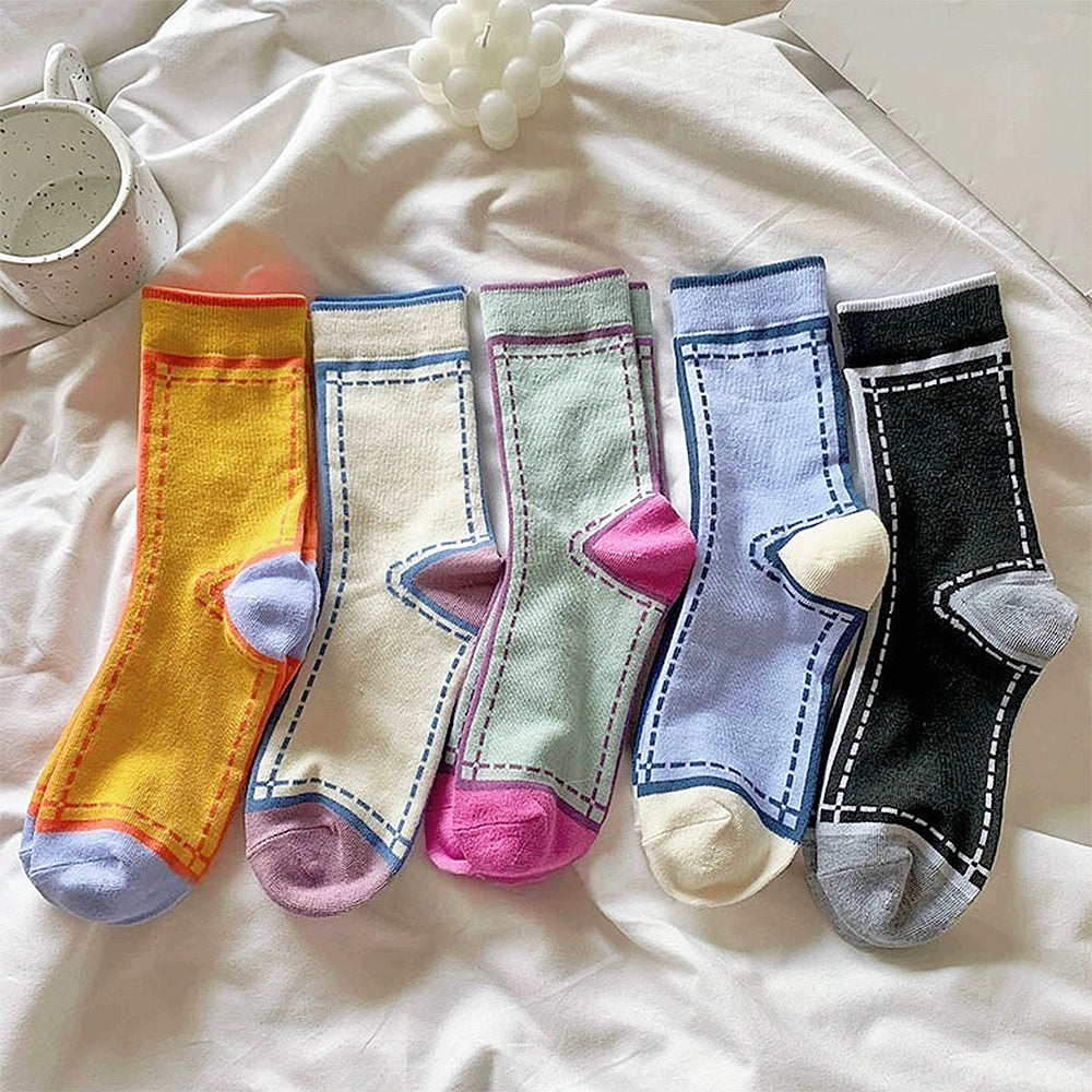 VILZSTUDIOS Graphic 2D stitch crew socks for stylish comfort