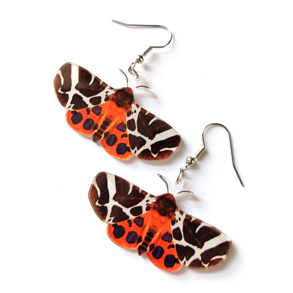 VILZSTUDIOS Graphic butterfly earrings in red and black