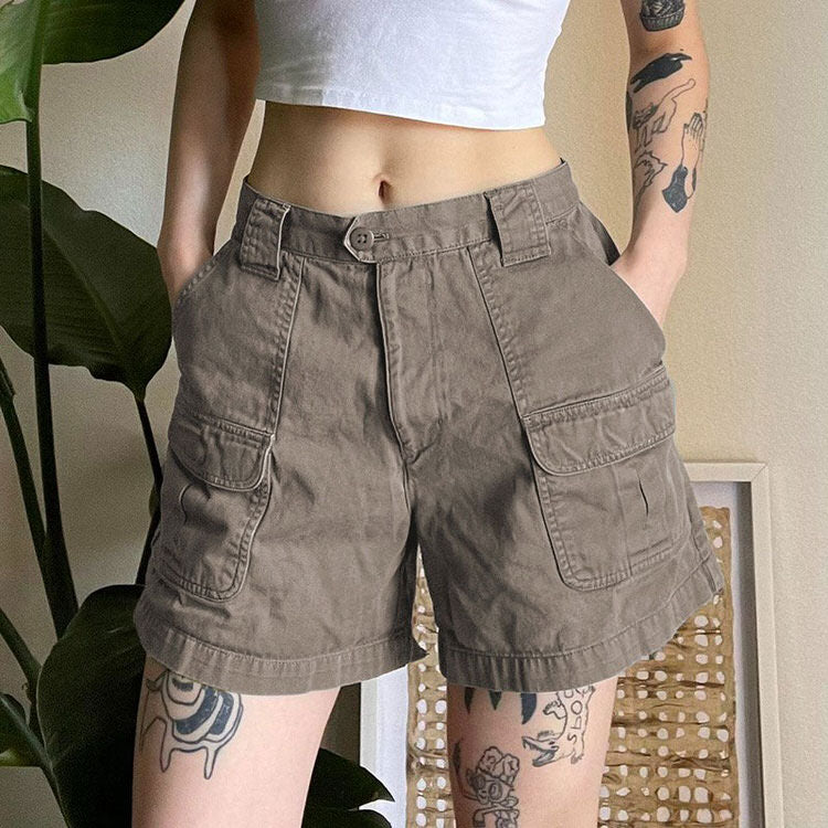VILZSTUDIOS Grunge-inspired cargo shorts for streetwear style