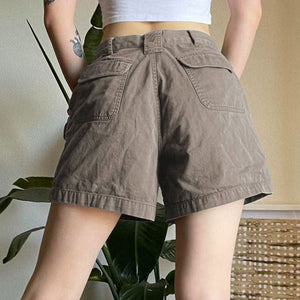 VILZSTUDIOS Grunge-inspired cargo shorts for streetwear style
