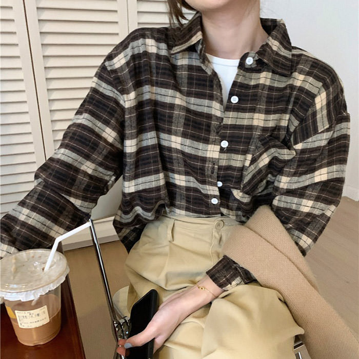 VILZSTUDIOS Plaid button-up shirt with long sleeves and collar