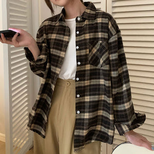 VILZSTUDIOS Plaid button-up shirt with long sleeves and collar