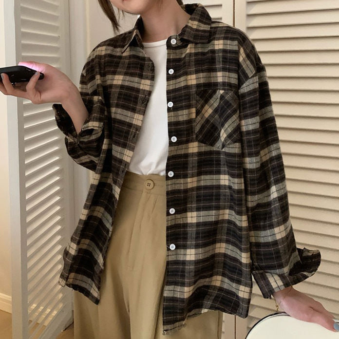 VILZSTUDIOS Plaid button-up shirt with long sleeves and collar