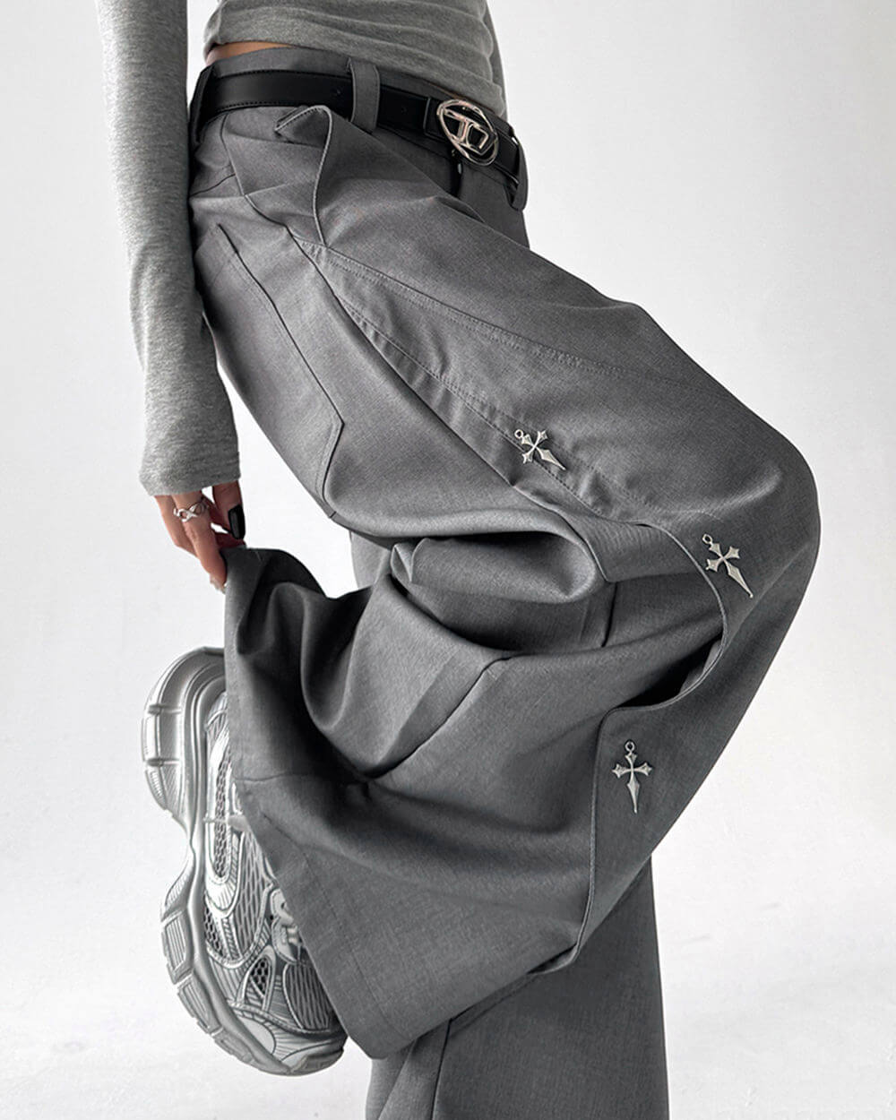VILZSTUDIOS Grunge inspired trousers with cross pendant design