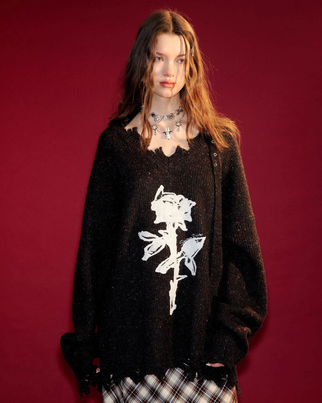 VILZSTUDIOS Grunge rose graphic knit sweater for streetwear fashion