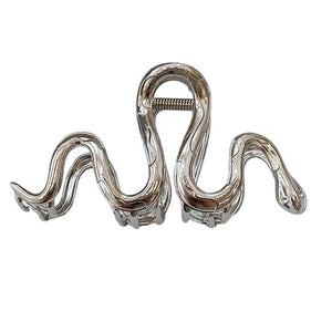 VILZSTUDIOS Metallic snake hair claw accessory
