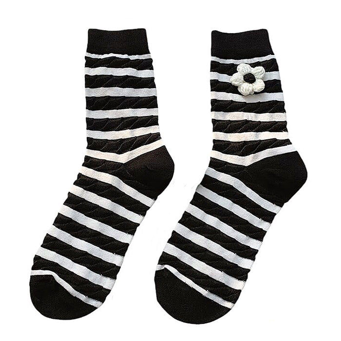 VILZSTUDIOS Stylish floral socks for streetwear fashion