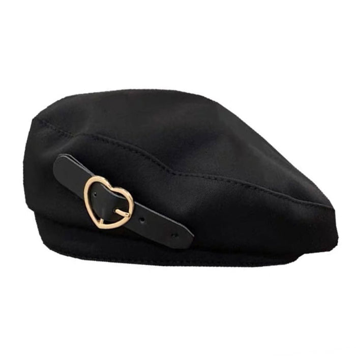 VILZSTUDIOS stylish beret featuring heart buckle design