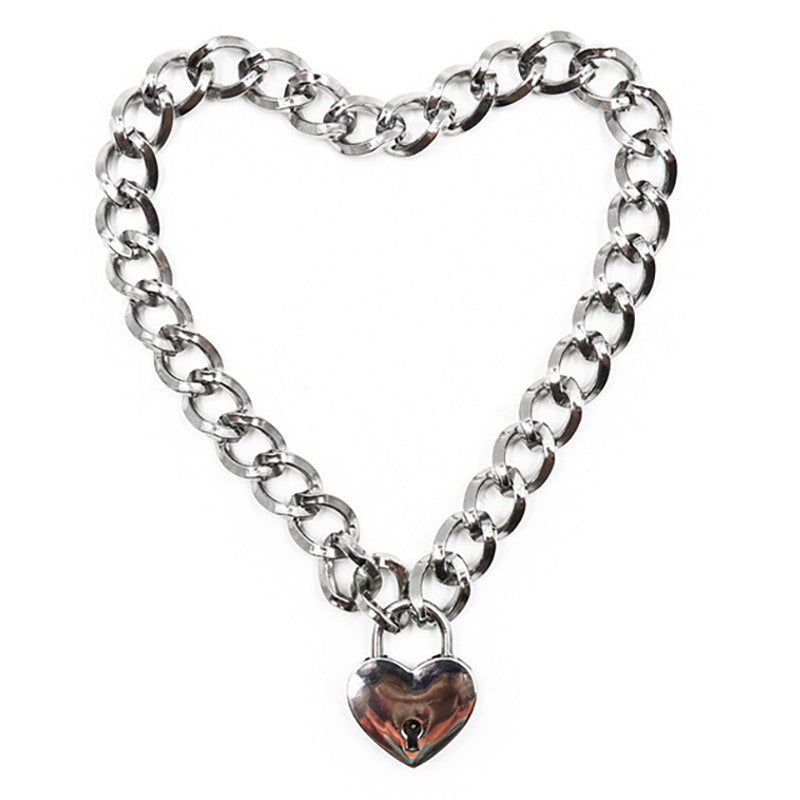 VILZSTUDIOS Stylish heart padlock chain necklace for modern fashion