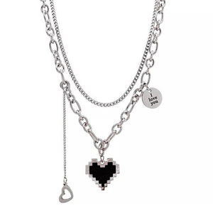VILZSTUDIOS Stylish pixel heart pendant necklace
