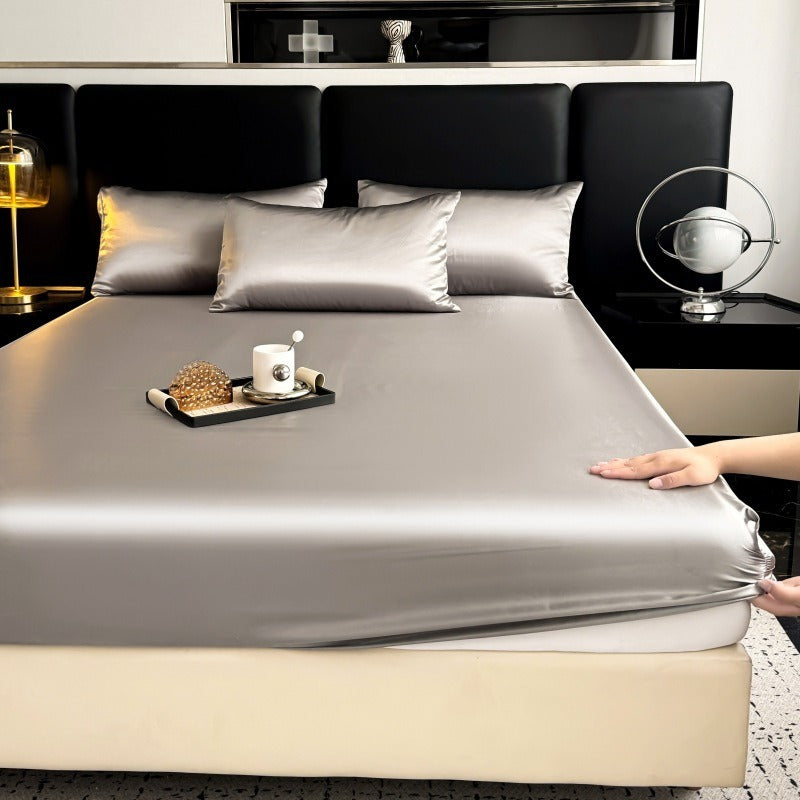 VILZSTUDIOS solid-color satin fitted sheet with a glossy finish and elastic edges
