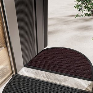 VILZSTUDIOS Black, burgundy-and-black, or red honeycomb loop door mat with a wide black border