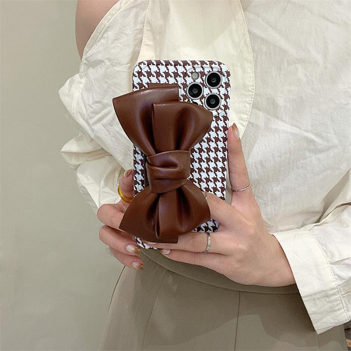 VILZSTUDIOS Stylish houndstooth pattern iPhone case