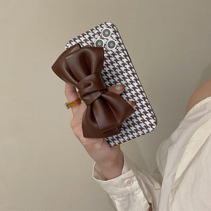 VILZSTUDIOS Stylish houndstooth pattern iPhone case