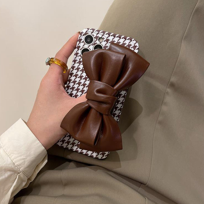 VILZSTUDIOS Stylish houndstooth pattern iPhone case