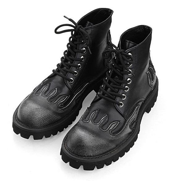 VILZSTUDIOS Combat boots with embossed flame designs and lace-up closure