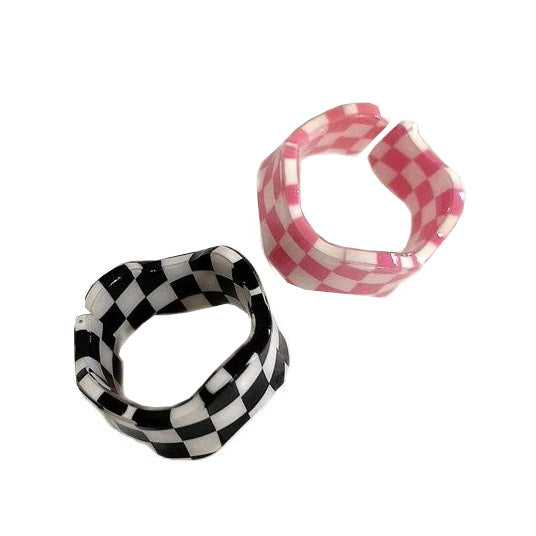 VILZSTUDIOS Indie aesthetic checker band ring