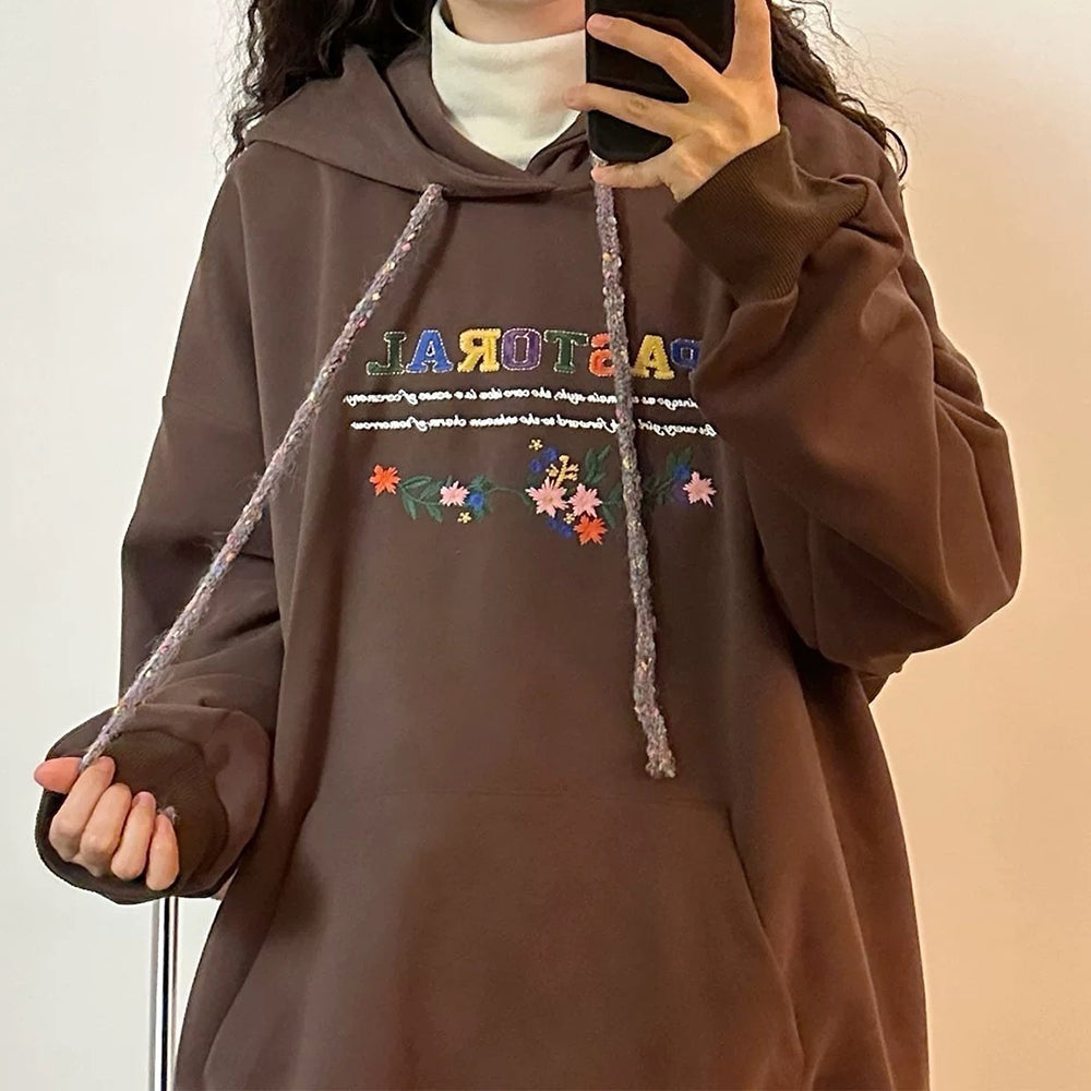 VILZSTUDIOS Oversized hoodie with unique pastoral print design