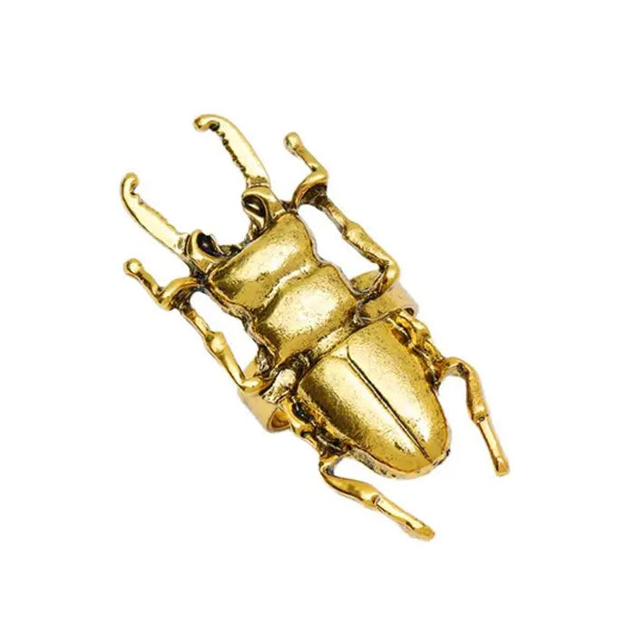 VILZSTUDIOS Stylish statement ring from VILZSTUDIOS