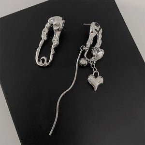 VILZSTUDIOS Stylish earrings with heart irregular design