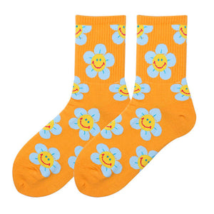 VILZSTUDIOS Stylish floral socks with a smiley design