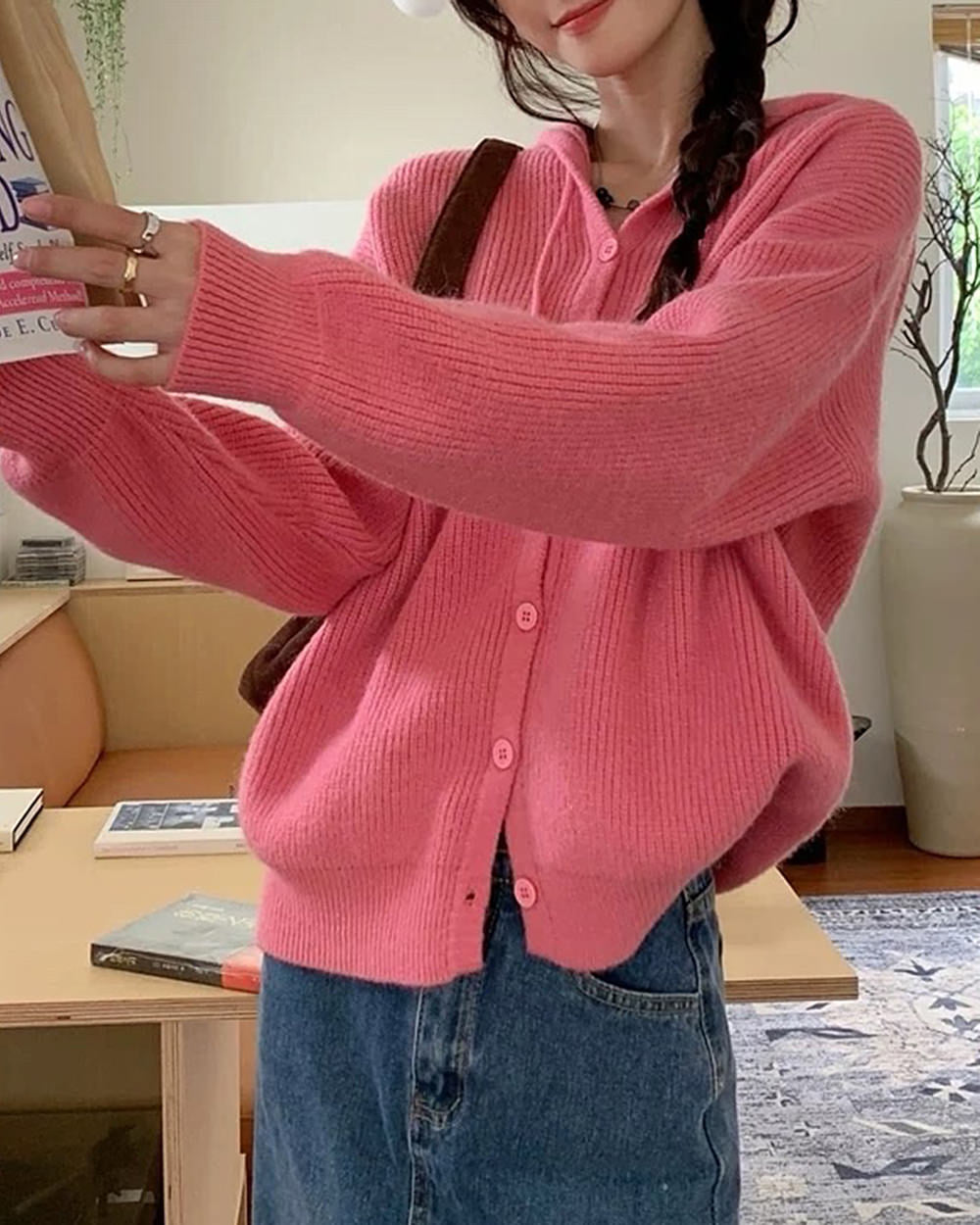 VILZSTUDIOS Cozy knit hoodie with button closure in relaxed fit