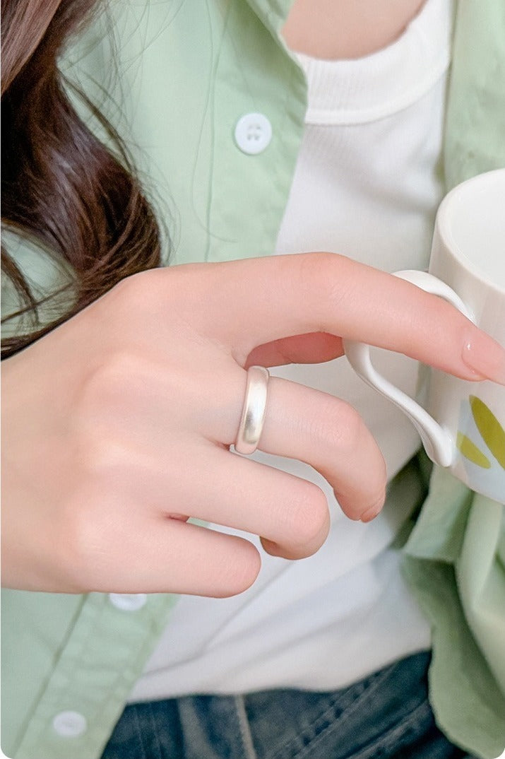 VILZSTUDIOS matte silver-tone band ring