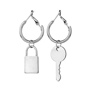 VILZSTUDIOS Stylish key earrings for trendy fashion