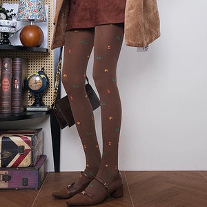 VILZSTUDIOS Cozy tights featuring a nature-inspired print