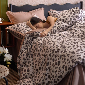 VILZSTUDIOS cream and beige printed reversible duvet cover set with taupe and mocha accents