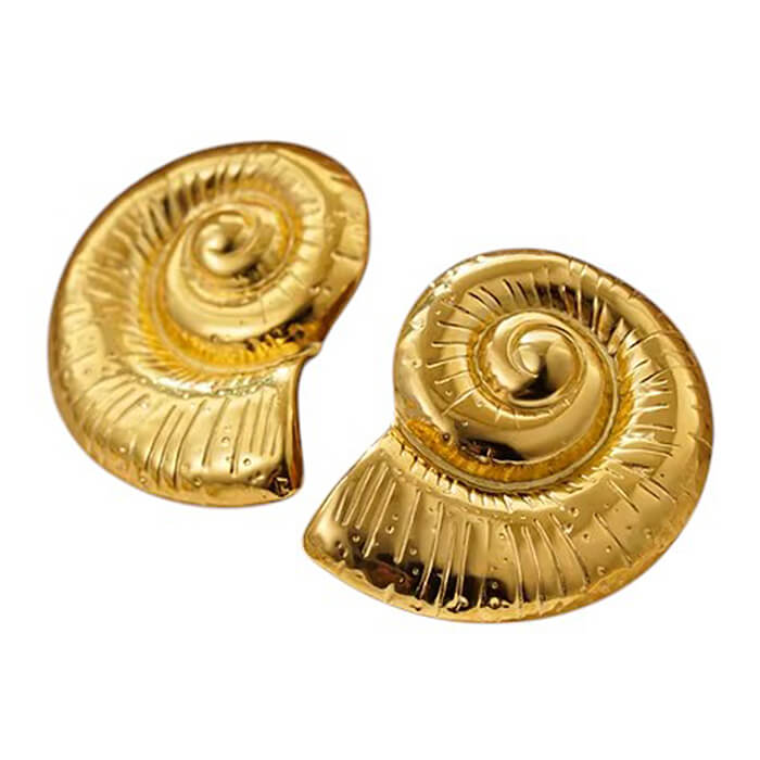 VILZSTUDIOS Elegant ocean-themed earrings in gold tone