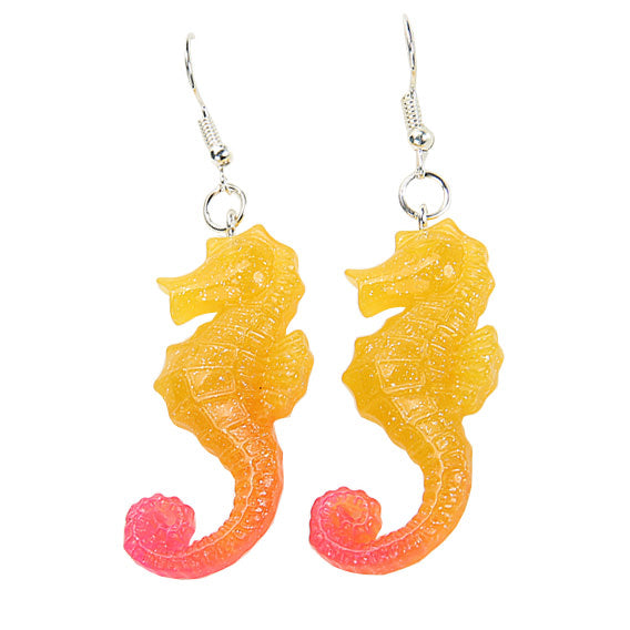 VILZSTUDIOS Stylish earrings for fashion-forward accessorizing