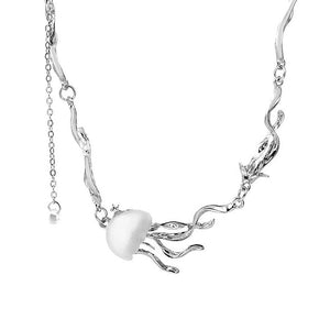 VILZSTUDIOS Stylish oceanic inspired pendant necklace