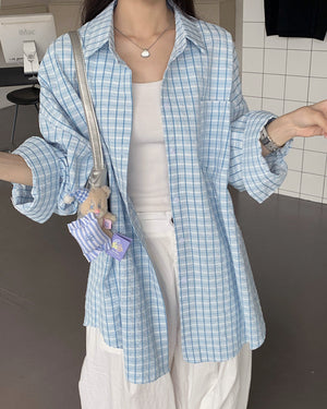 VILZSTUDIOS Oversized plaid shirt in baby blue