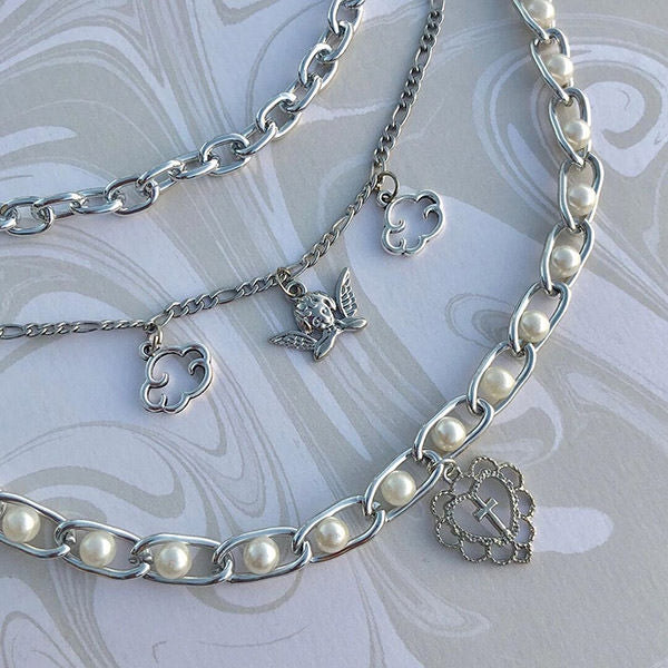 VILZSTUDIOS Stylish statement necklace from VILZSTUDIOS