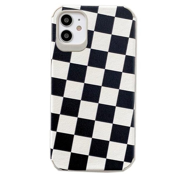 VILZSTUDIOS Stylish patterned iPhone case for protection
