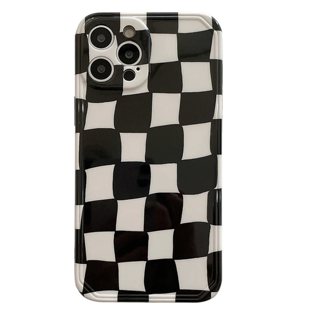 VILZSTUDIOS Fashionable iPhone cover with checkered design
