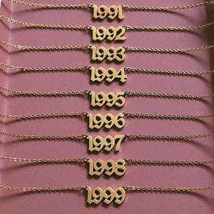VILZSTUDIOS Stylish personalized year necklace from VILZSTUDIOS